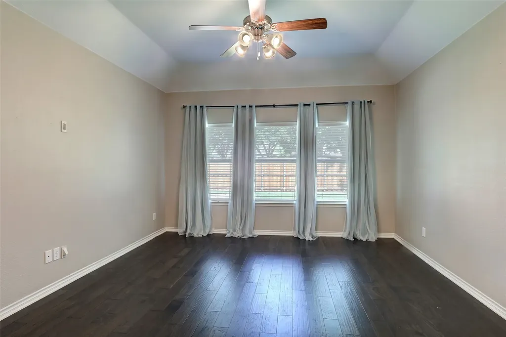 1504 Dun Loggin Drive Mckinney TX 75072