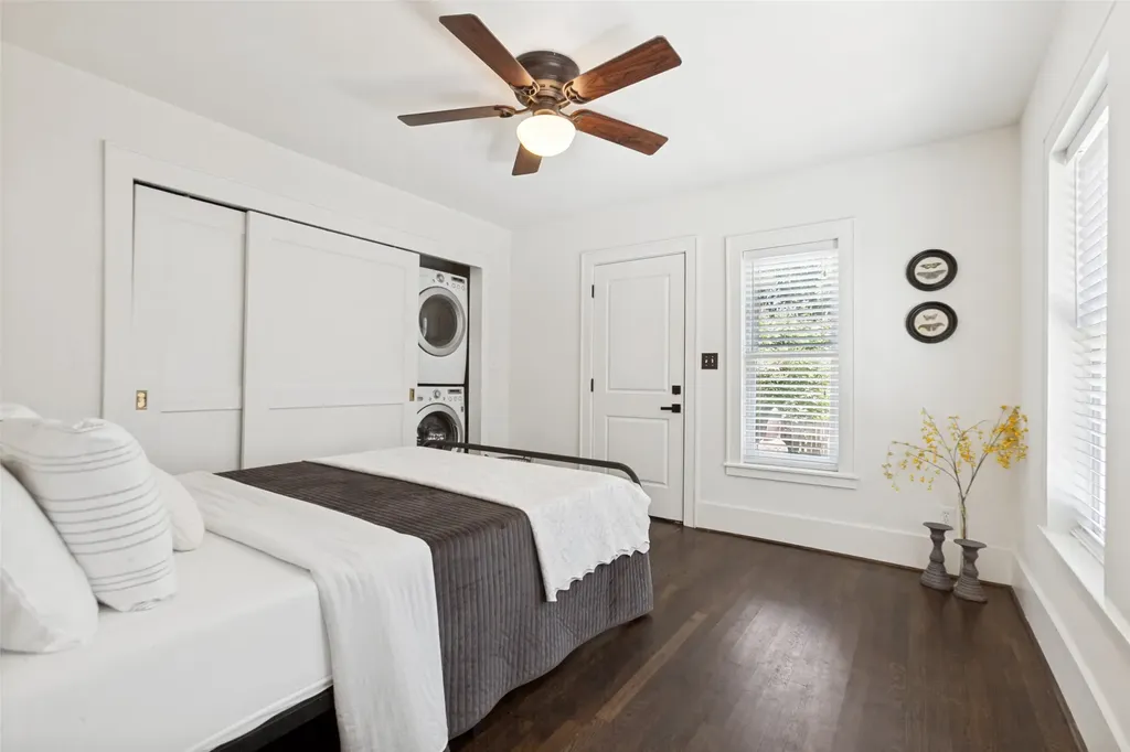 6034 Victor Street Dallas TX 75214