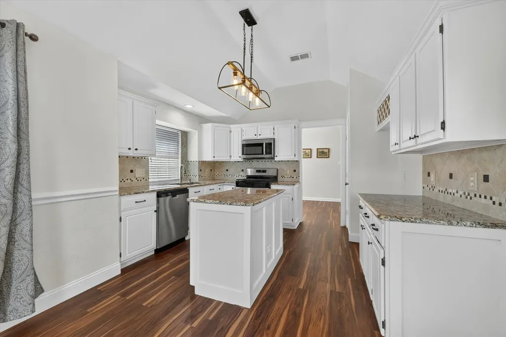 6740 Old Mill Court North Richland Hills TX 76182