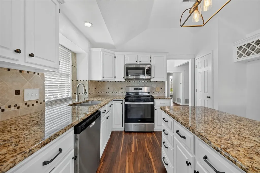 6740 Old Mill Court North Richland Hills TX 76182