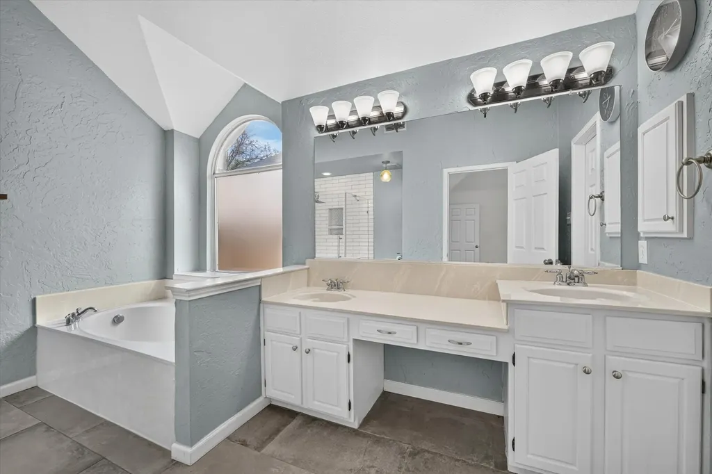 6740 Old Mill Court North Richland Hills TX 76182