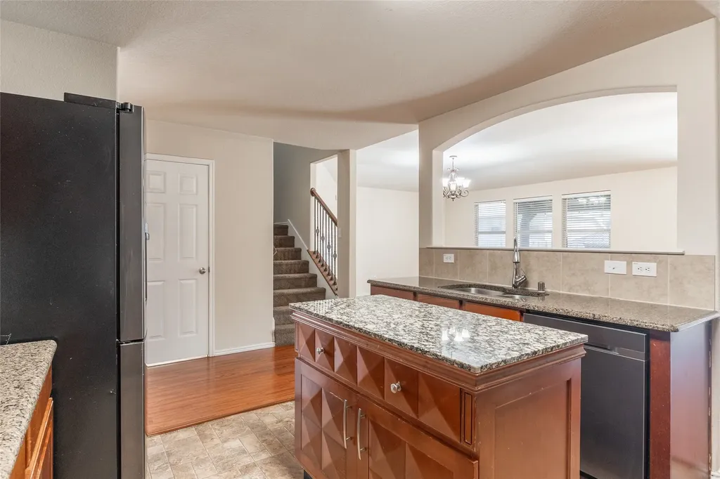 472 Grant Lane Lavon TX 75166