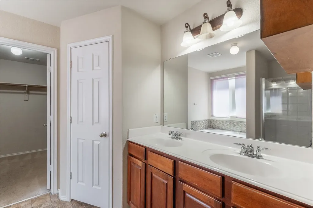 472 Grant Lane Lavon TX 75166
