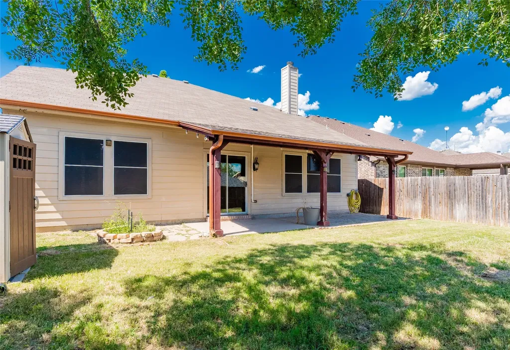 472 Grant Lane Lavon TX 75166