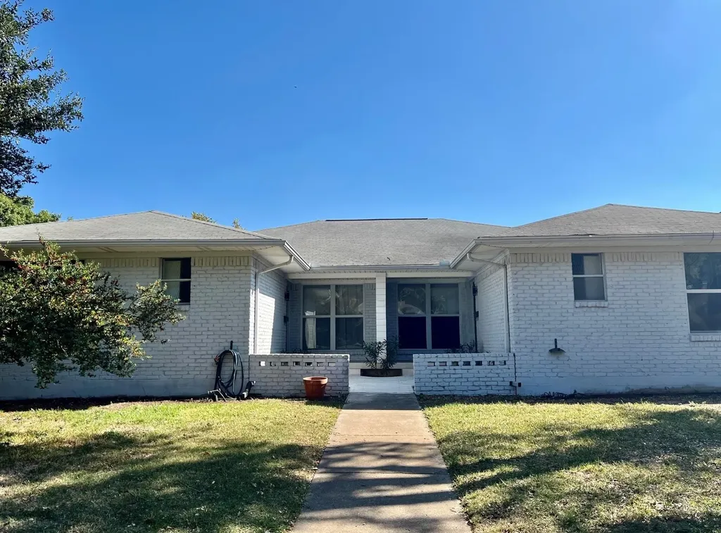 7412 Walling Lane Dallas TX 75231