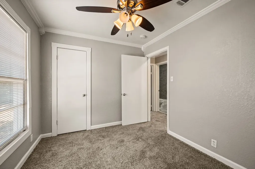 3501 Eastridge Drive Haltom City TX 76117