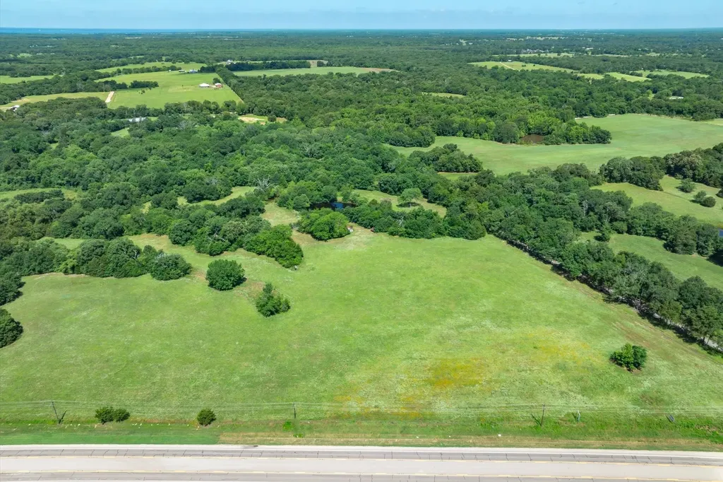 Lot 2 State Highway 19 Emory TX 75440