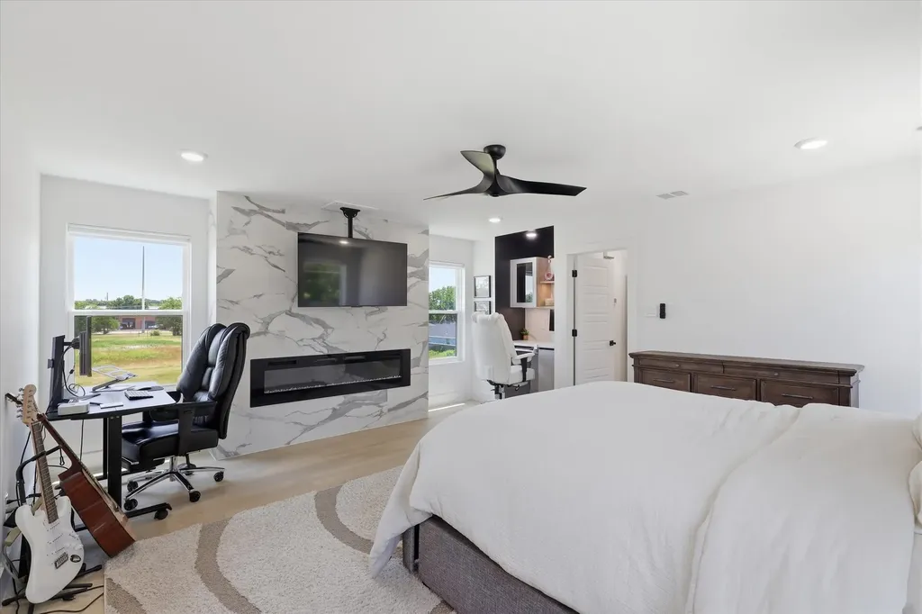 1926 Pueblo Street Dallas TX 75212