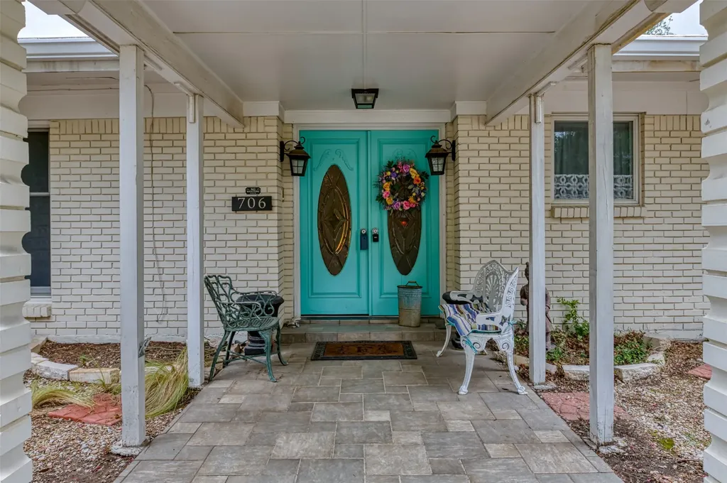 706 Norton Street Weatherford TX 76086