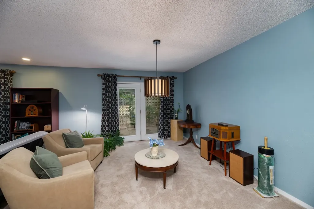 706 Norton Street Weatherford TX 76086