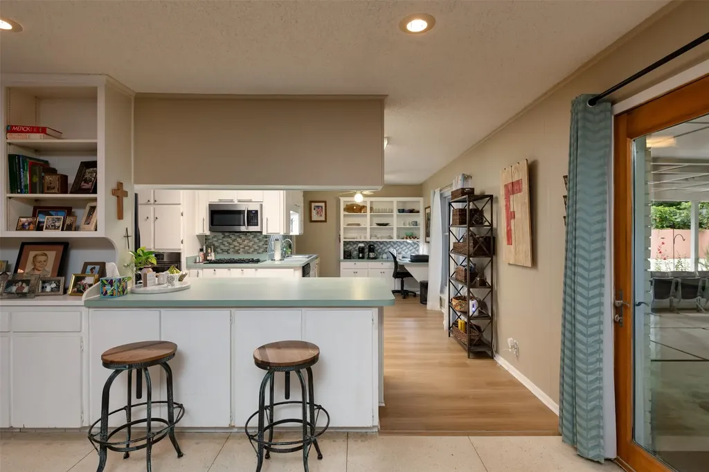 706 Norton Street Weatherford TX 76086