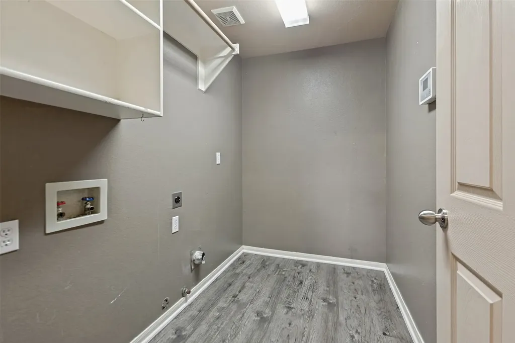 6800 Forest Hills Drive Plano TX 75023