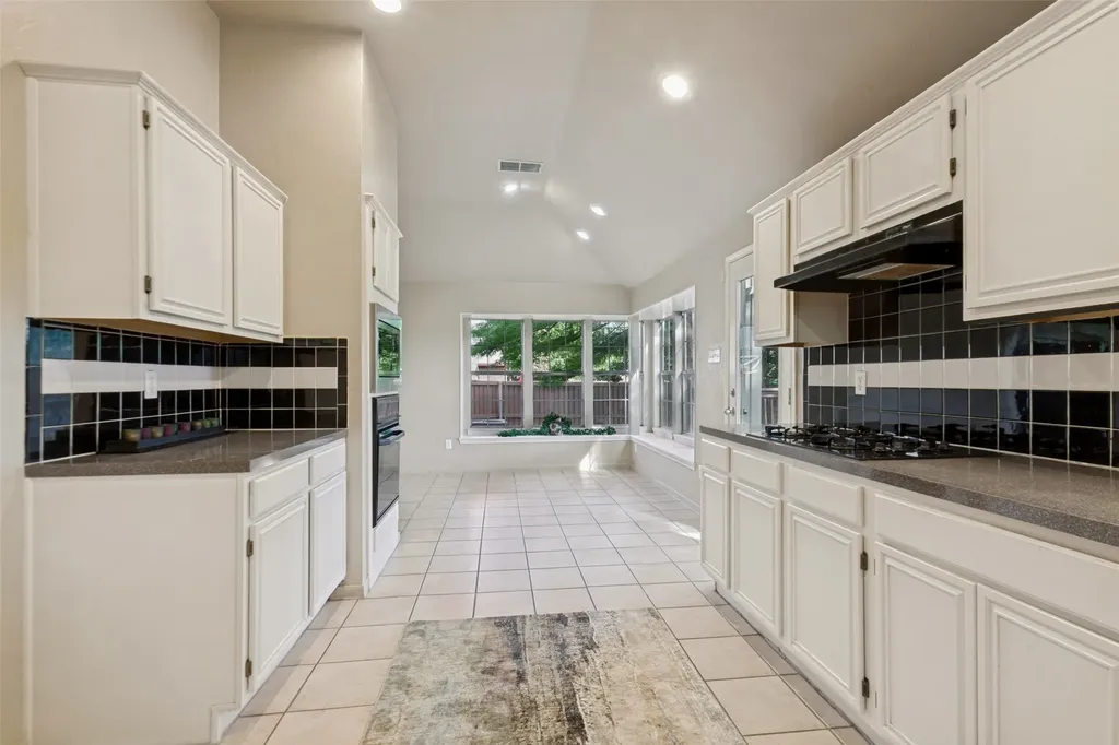 6800 Forest Hills Drive Plano TX 75023