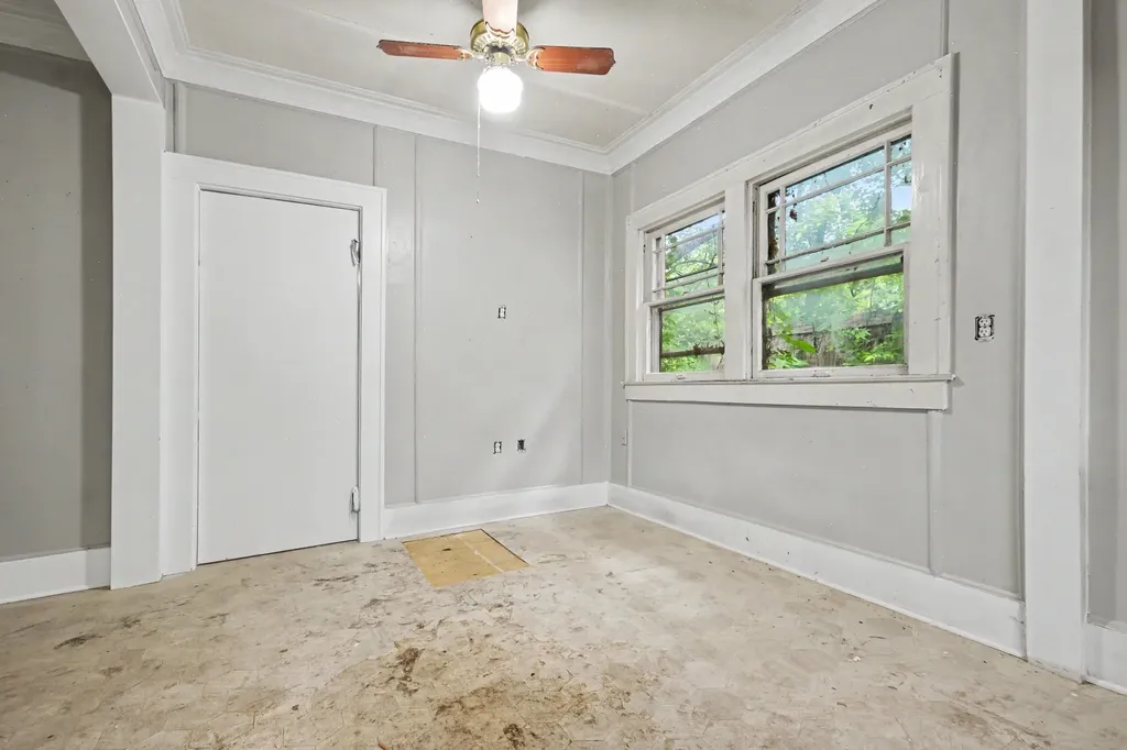 504 N College Street Mckinney TX 75069