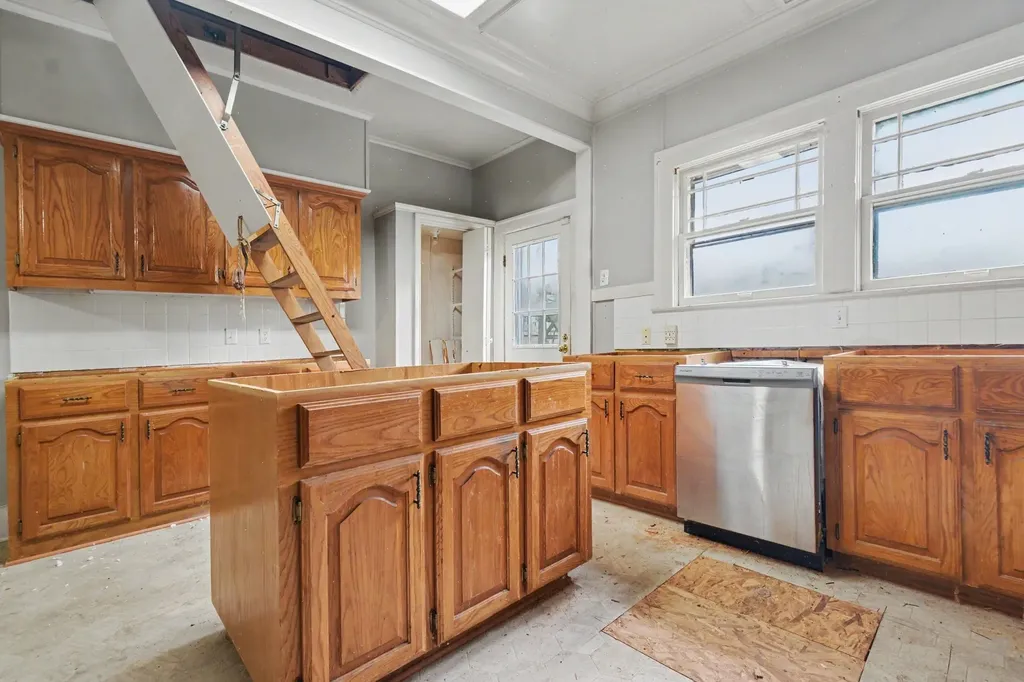 504 N College Street Mckinney TX 75069