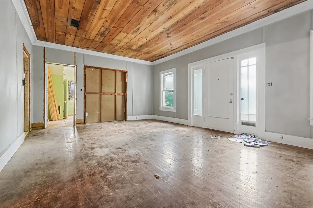 504 N College Street Mckinney TX 75069