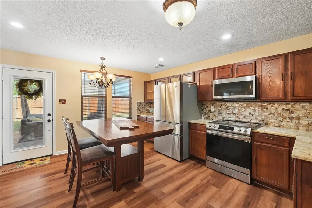 1506 Millbrook Lane Wylie TX 75098