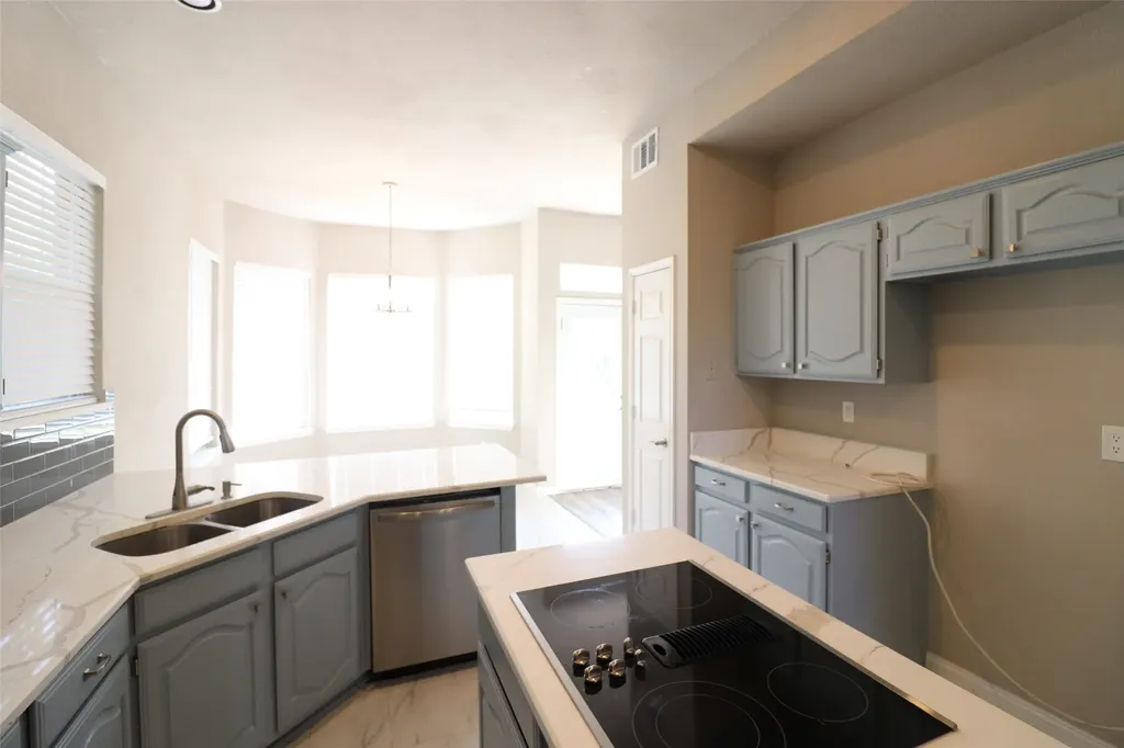 4606 Clay Drive Rowlett TX 75088