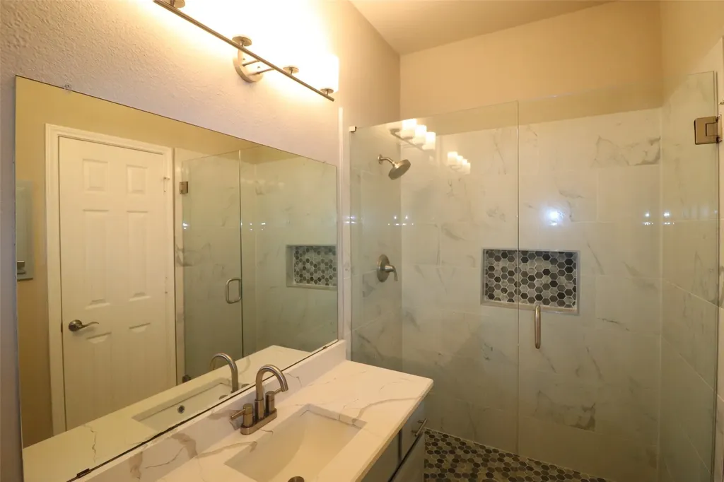 4606 Clay Drive Rowlett TX 75088