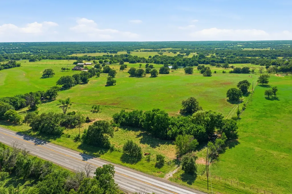 5615 N Farm Market 51 Weatherford TX 76085