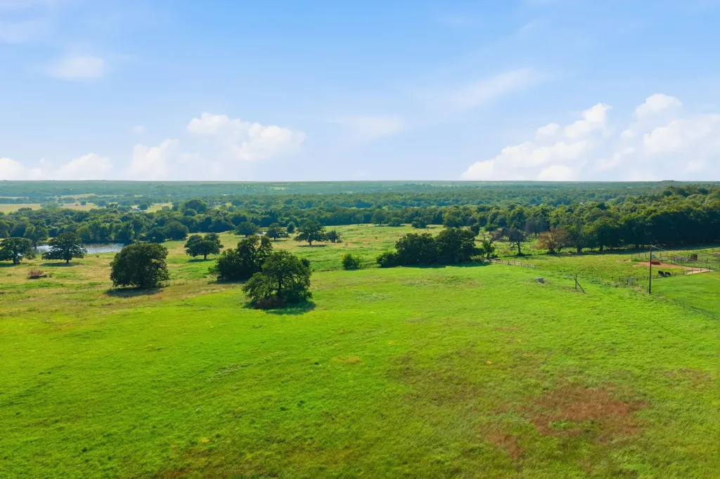 5615 N Farm Market 51 Weatherford TX 76085