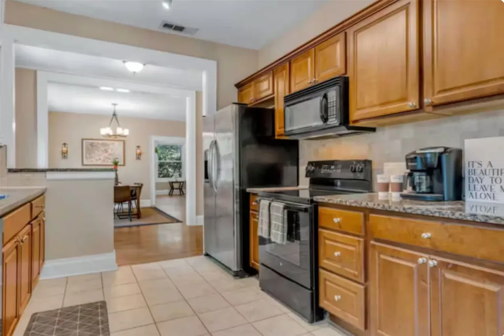 4303 Vandelia Street Dallas TX 75219