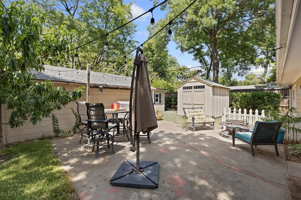 6348 Darwood Avenue Fort Worth TX 76116