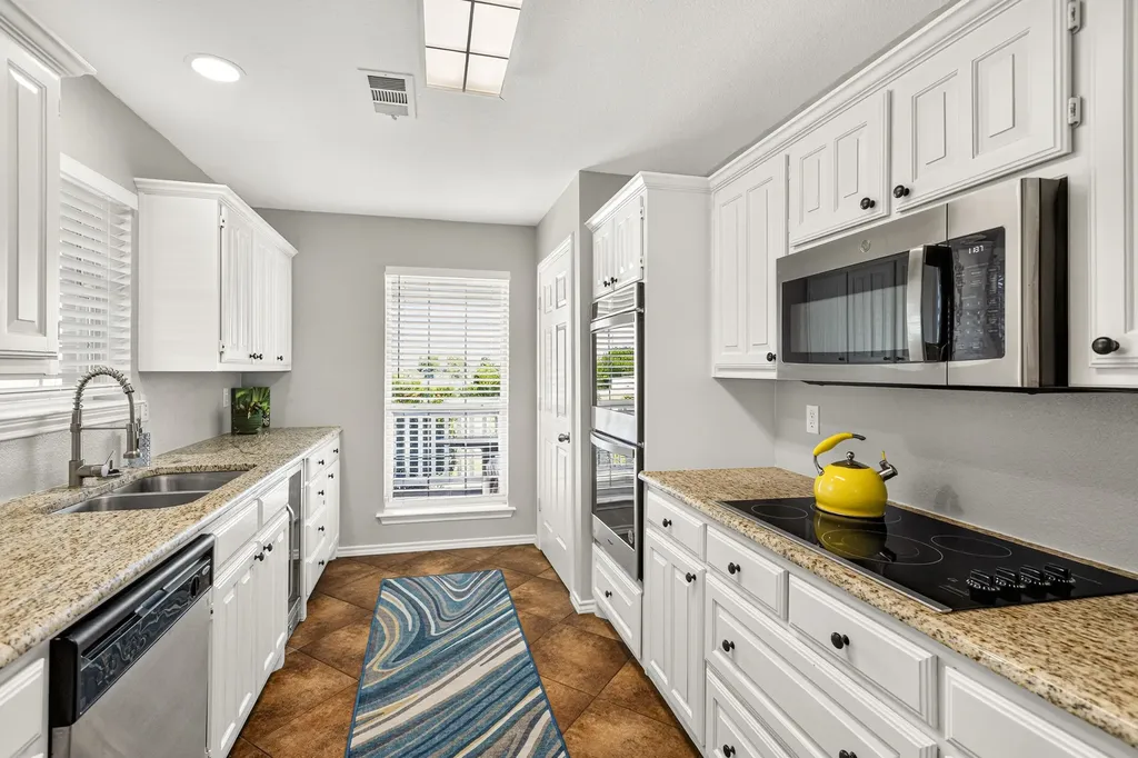 18116 County Road 949 Rockwall TX 75087