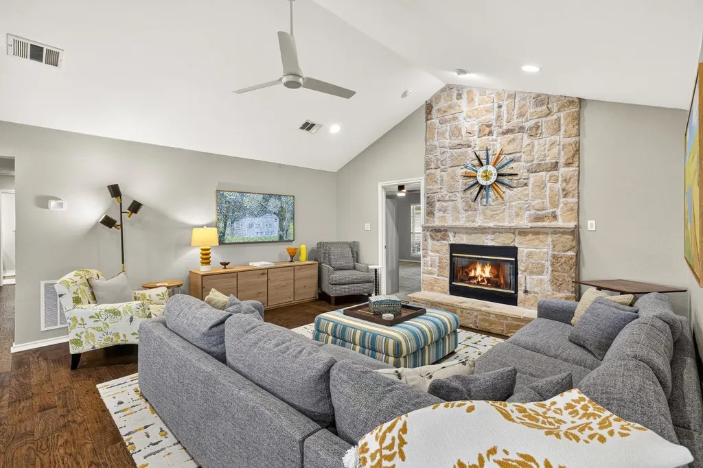 18116 County Road 949 Rockwall TX 75087
