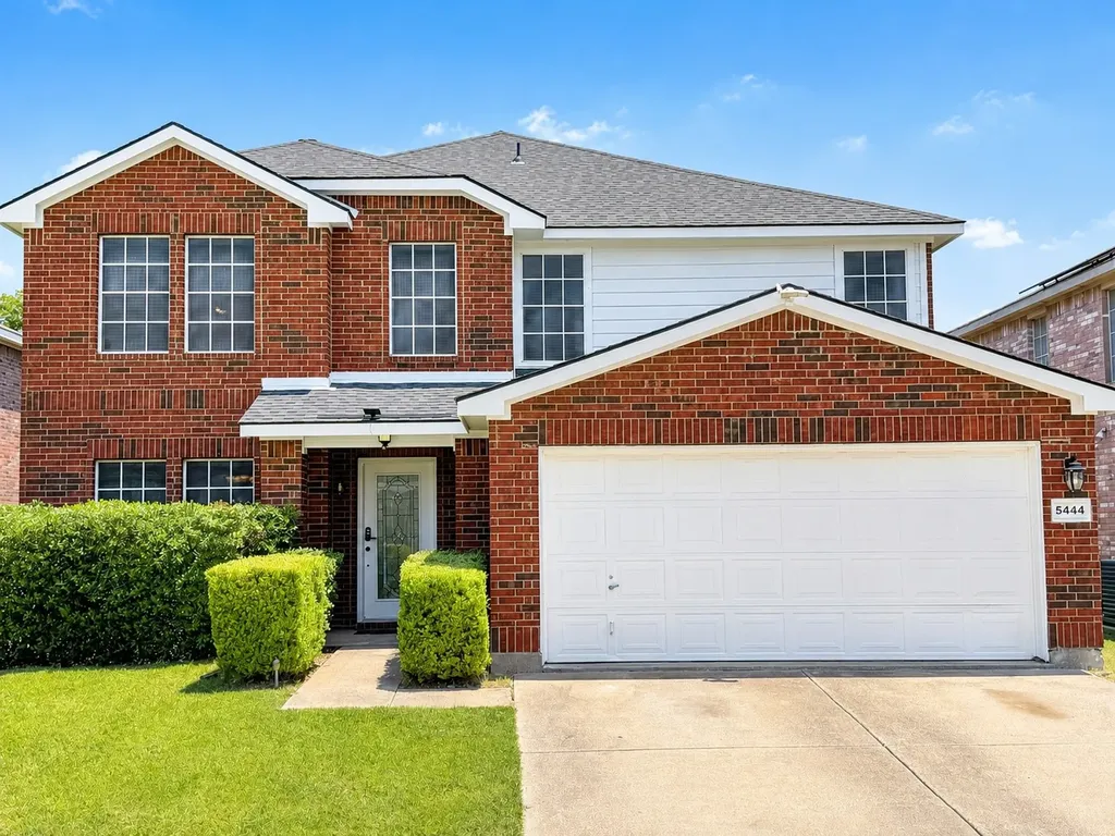 5444 Presidio Drive Grand Prairie TX 75052