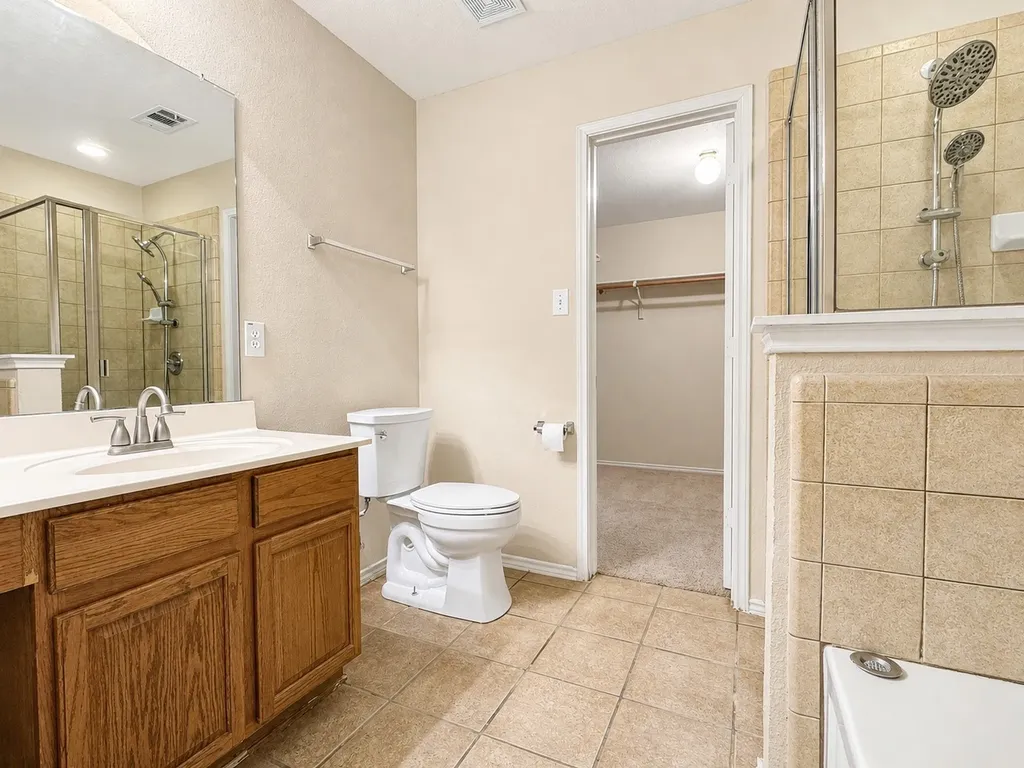 5444 Presidio Drive Grand Prairie TX 75052