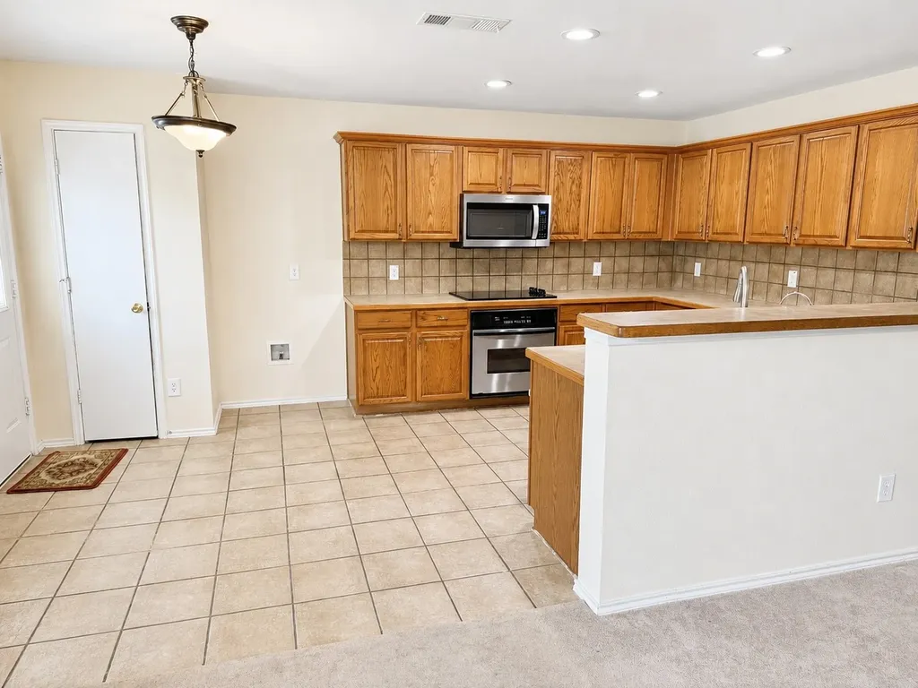 5444 Presidio Drive Grand Prairie TX 75052
