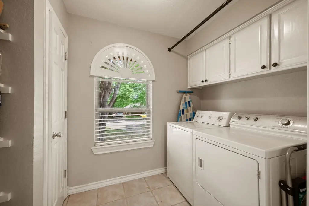 7509 Kingswood Court North Richland Hills TX 76182