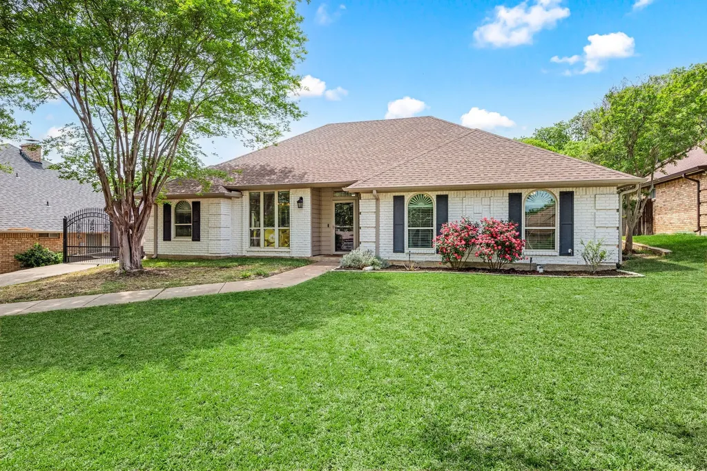 7509 Kingswood Court North Richland Hills TX 76182