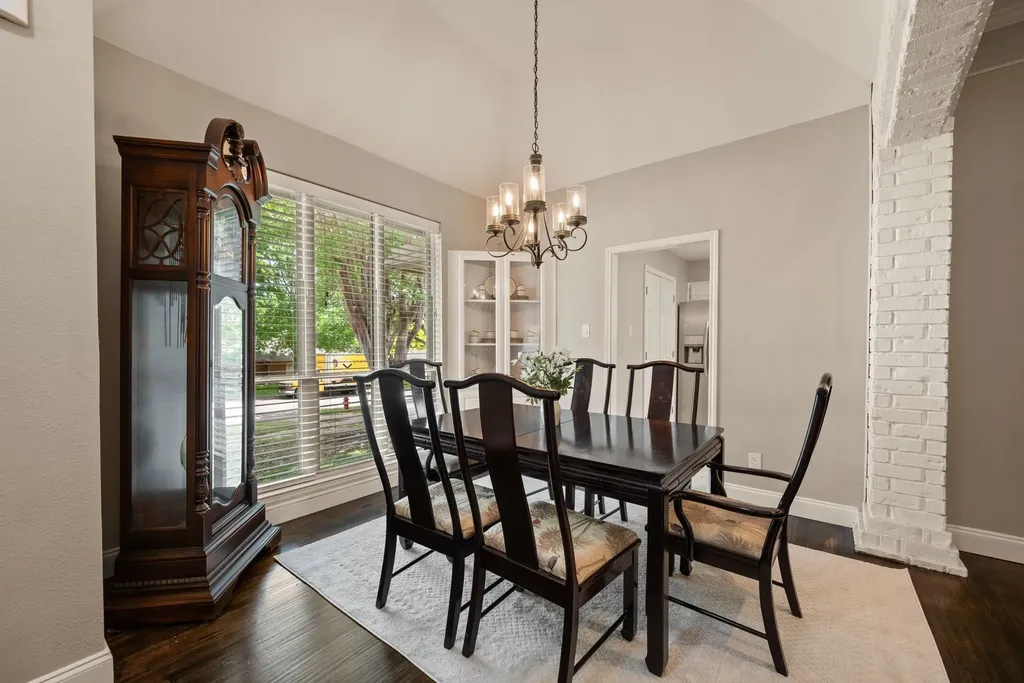 7509 Kingswood Court North Richland Hills TX 76182