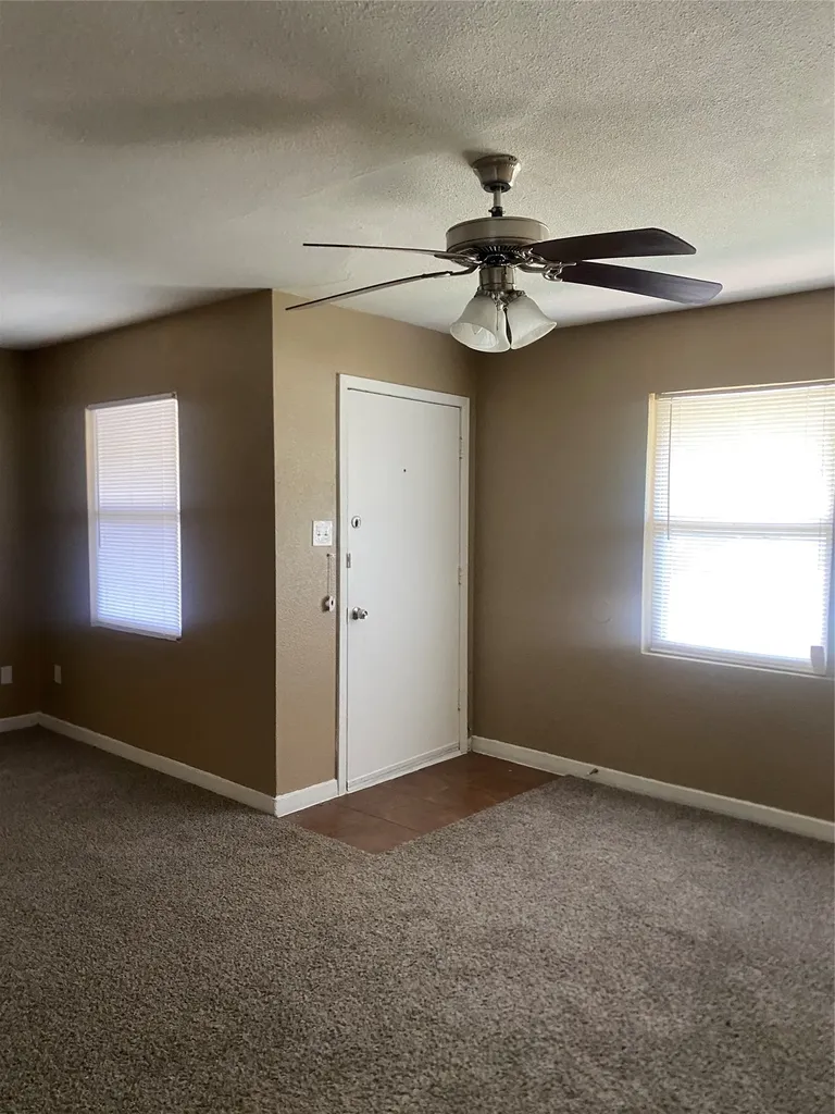 1606 Virginia Street Grand Prairie TX 75051