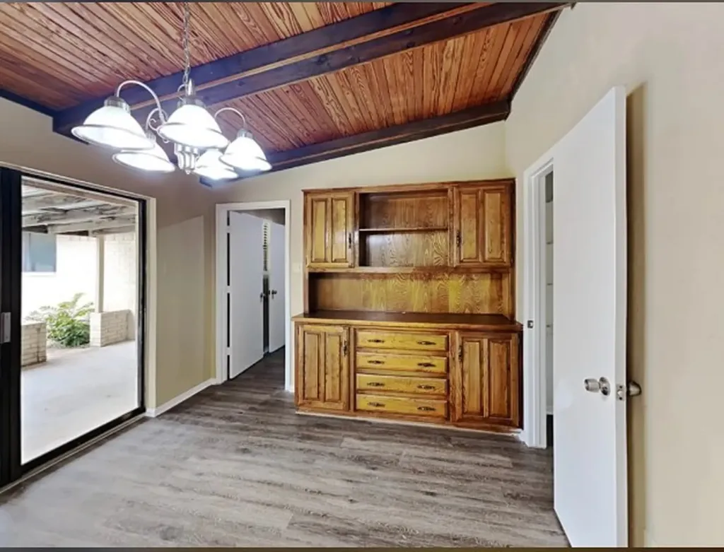 427 Newcastle Drive Desoto TX 75115