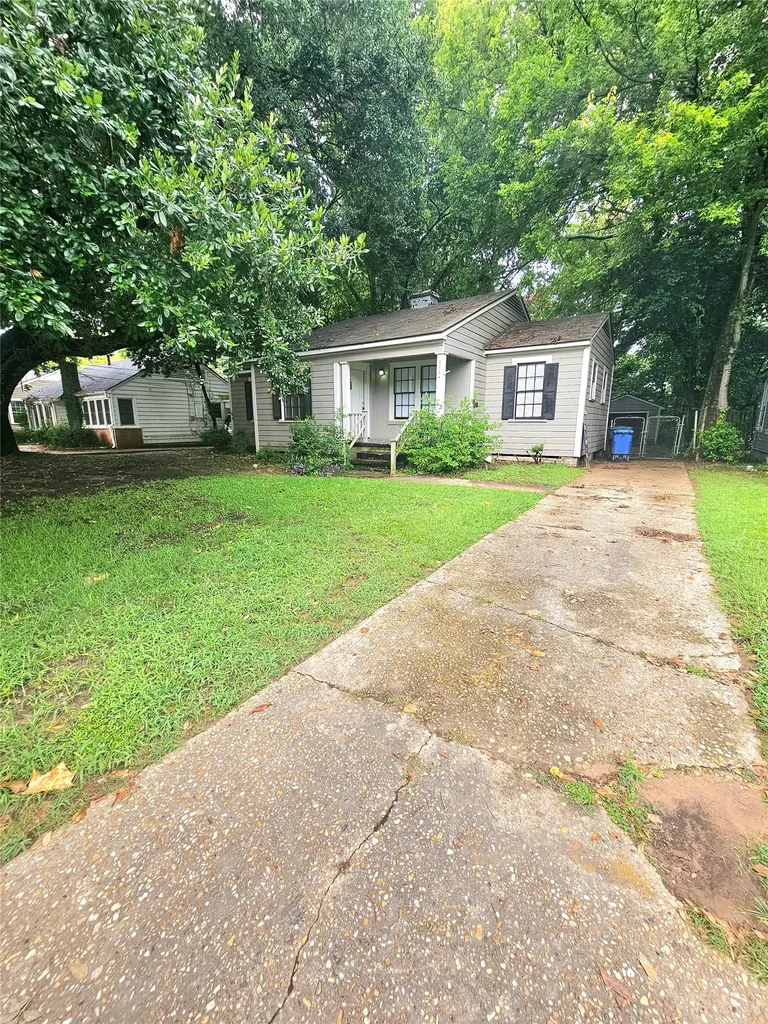 3734 Gilbert Drive Shreveport LA 71104