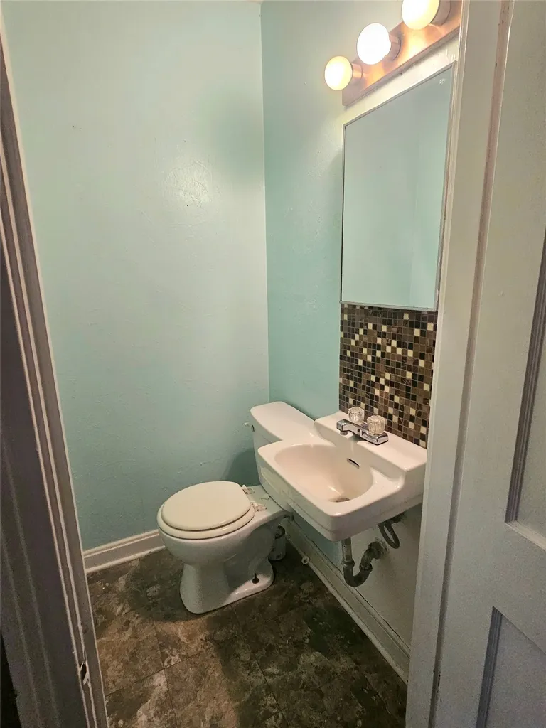 3734 Gilbert Drive Shreveport LA 71104