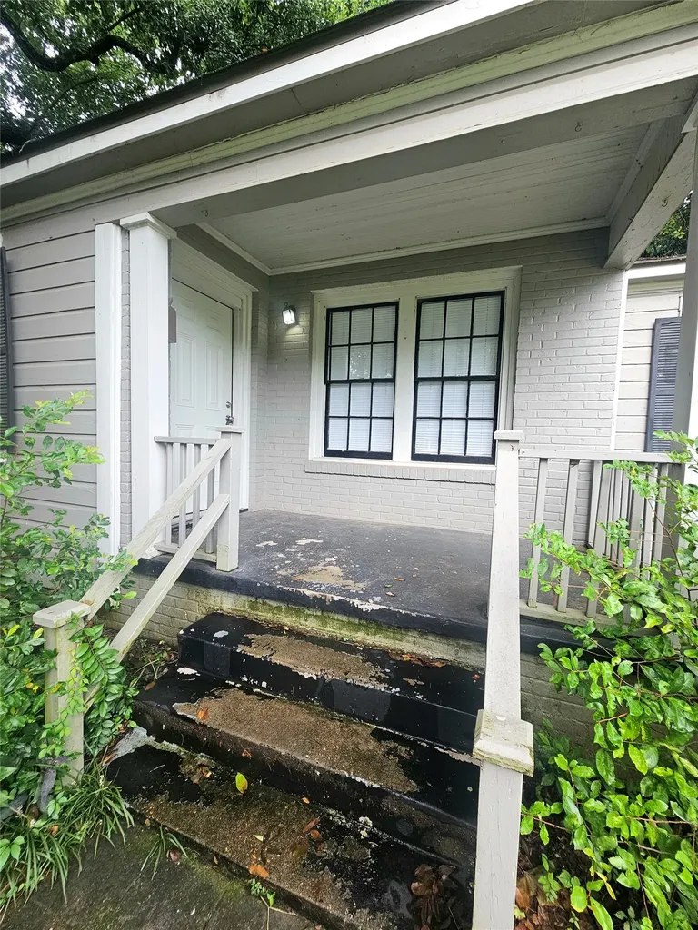 3734 Gilbert Drive Shreveport LA 71104