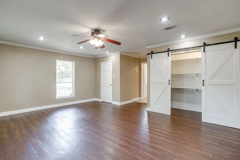5716 Tumbleweed Court Arlington TX 76017