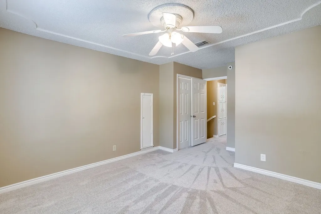 5716 Tumbleweed Court Arlington TX 76017