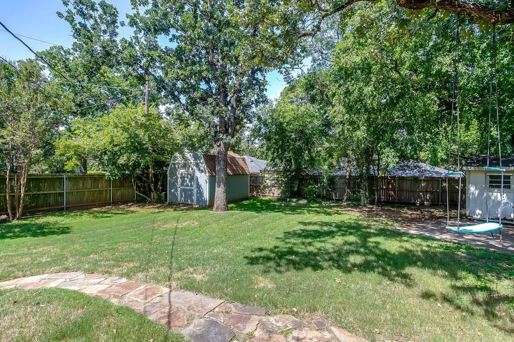 5716 Tumbleweed Court Arlington TX 76017