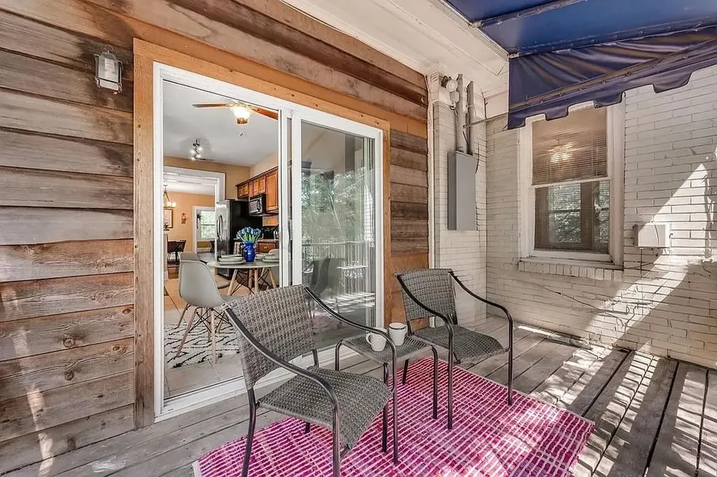 4301 Vandelia Street Dallas TX 75219