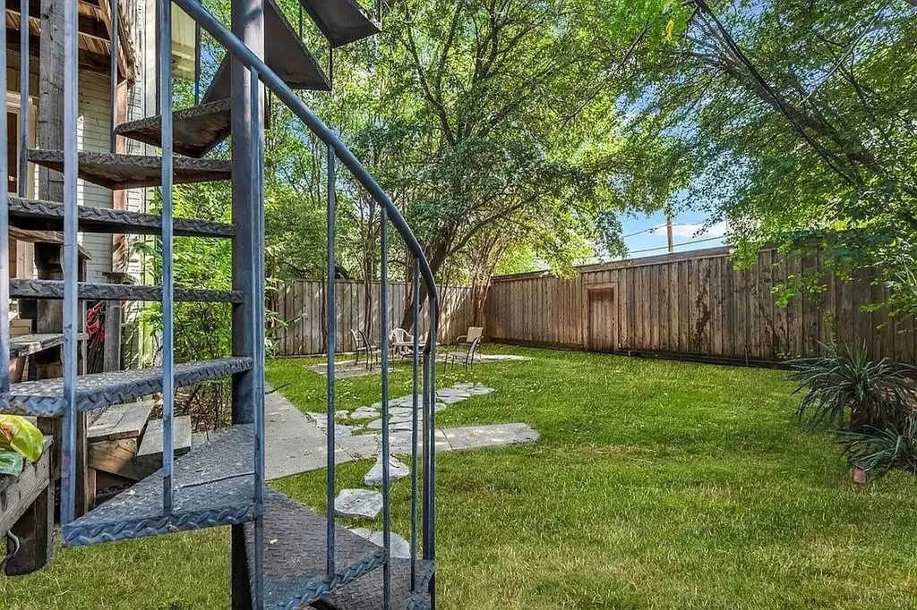 4301 Vandelia Street Dallas TX 75219