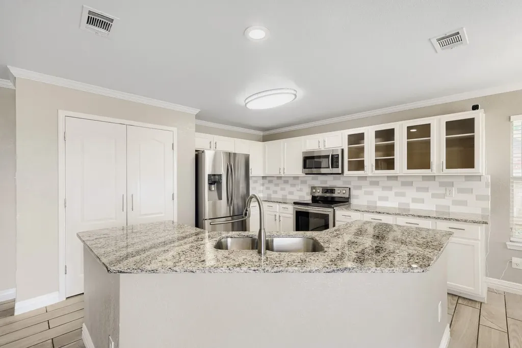 115 Autumn Trail Red Oak TX 75154