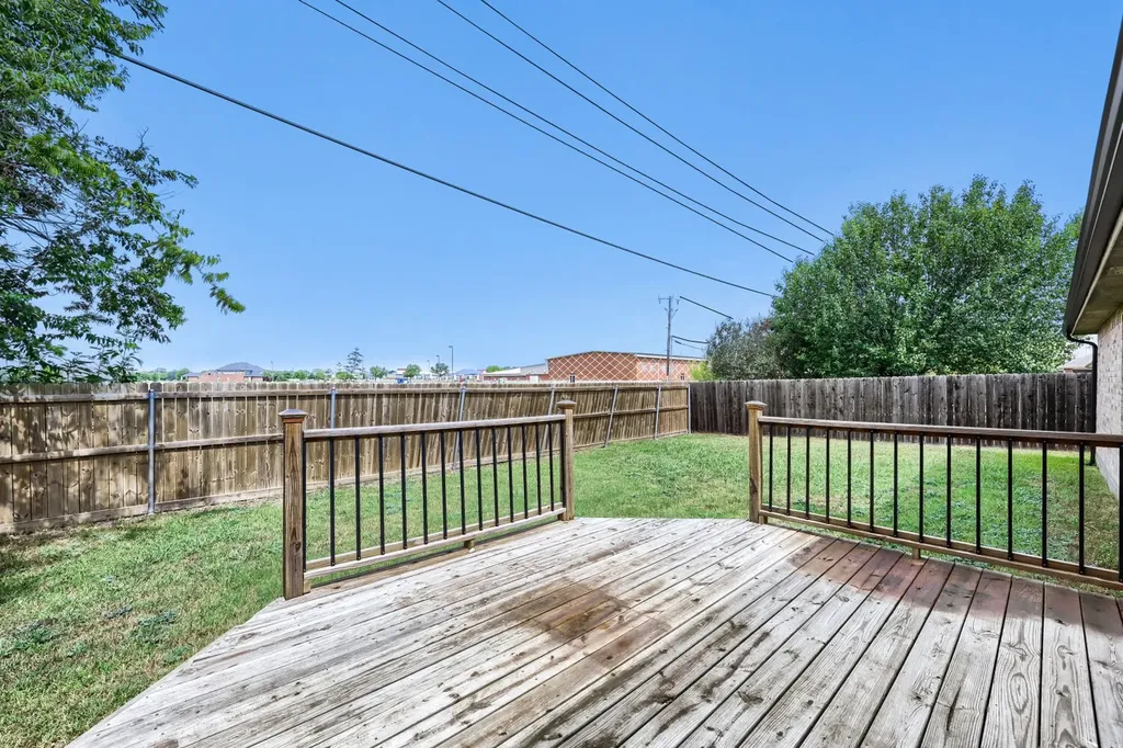 115 Autumn Trail Red Oak TX 75154