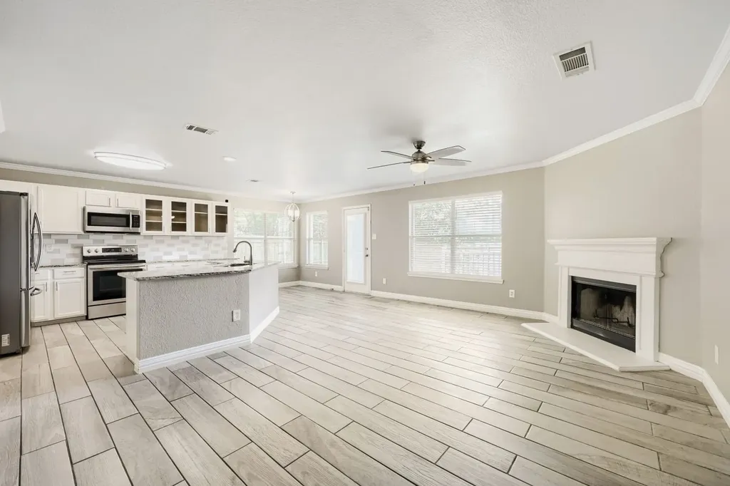 115 Autumn Trail Red Oak TX 75154
