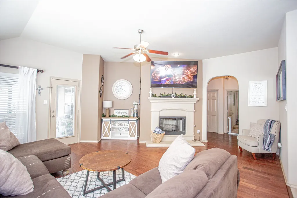 5009 Cassidy Lane Fort Worth TX 76244