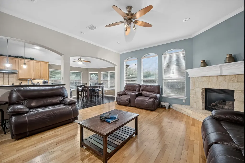 701 Boone Trail Mansfield TX 76063